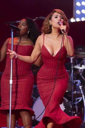 Raye performs at Leeds Festival Raye performs at Leeds Festival 2026, Bramham Park, Leeds, 30th August 2026, Credit:Mike Gray MIKE GRAY - B4227 Avalon  Copyright: xMikexGrayx xMIKExGRAYx-xB4227x xAvalonx 1129398127