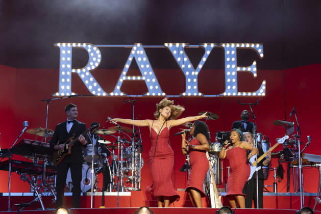 Raye performs at Leeds Festival Raye performs at Leeds Festival 2026, Bramham Park, Leeds, 30th August 2026, Credit:Mike Gray MIKE GRAY - B4227 Avalon  Copyright: xMikexGrayx xMIKExGRAYx-xB4227x xAvalonx 1129398407