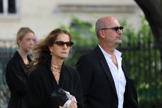 Nicolas Altmayer Funeral - Paris Guests and relatives during the funeral of French film producer Nicolas Altmayer at Saint Germain des Pres church in Paris, France on August 31, 2026. He was the co-founder of Mandarin Compagnie, and died in a car accident with his partner, Dior executive Mathilde Favier on August 17, aged 61 and 57, respectively. Photo by Raphael Lafargue ABACAPRESS.COM Paris France  Copyright: xLafarguexRaphael ABACAx