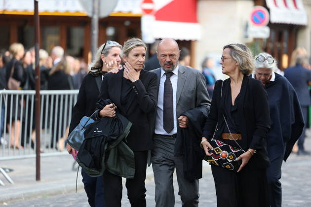 Nicolas Altmayer Funeral - Paris Frederic Thomine-Desmazures and relatives during the funeral of French film producer Nicolas Altmayer at Saint Germain des Pres church in Paris, France on August 31, 2026. He was the co-founder of Mandarin Compagnie, and died in a car accident with his partner, Dior executive Mathilde Favier on August 17, aged 61 and 57, respectively. Photo by Raphael Lafargue ABACAPRESS.COM Paris France  Copyright: xLafarguexRaphael ABACAx