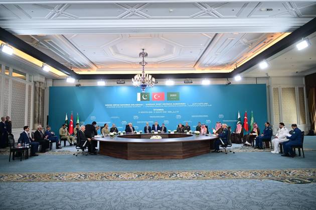 First committee meeting of Mecca Joint Defense Agreement begins in Istanbul ISTANBUL, TURKIYE - AUGUST 31: (----EDITORIAL USE ONLY MANDATORY CREDIT - TURKISH FOREIGN MINISTRY HANDOUT - NO MARKETING NO ADVERTISING CAMPAIGNS - DISTRIBUTED AS A SERVICE TO CLIENTS----) Turkish Foreign Minister Hakan Fidan, Turkish National Defense Minister Yasar Guler, Turkish Chief of General Staff Gen. Selcuk Bayraktaroglu, Pakistani Foreign Minister Muhammad Ishaq Dar, Pakistani Defense Minister Khawaja Muhammad Asif, Pakistani Chief of Army Staff Field Marshal Asim Munir, Saudi Foreign Minister Faisal bin Farhan, Saudi Defense Minister Khalid bin Salman and Saudi Chief of General Staff Gen. Fayyadh bin Hamed Al-Ruwaili attend the first meeting of the St  Copyright: x2026xAnadoluxTurkishxForeignxMinistry Handoutx