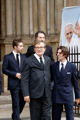 Guest, Guillaume Gallienne, Christian Altmayer, Carlo Agostinelli, son of Mathilde Favier, leaving Nicolas Altmayer’s funeral at the Church of Saint-Germain-des-Prés in Paris on August 31, 2026. Dominique Jacovides, Cyril Moreau, Bestimage. Leaving Nicolas Altmayer’s funeral at the Church of Saint-Germain-des-Prés in Paris on August 31, 2026, Paris, France Copyright: xJACOVIDES-MOREAUx xBESTIMAGExJACOVIDES-MOREAUx xBESTIMAGEx