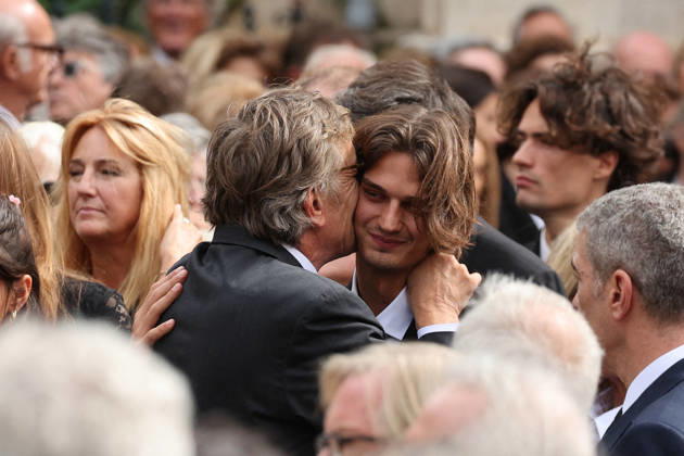The children Roxane, Candice, Alice, and Felix Altmayer with Christian Altmayer Leaving Nicolas Altmayer’s funeral at the Church of Saint Germain des Prés in Paris on August 31, 2026 Dominique Jacovides Cyril Moreau Bestimage Leaving Nicolas Altmayer’s funeral at the Church of Saint Germain des Prés in Paris on August 31, 2026, Paris, France  Copyright: xJACOVIDES-MOREAUx xBESTIMAGExJACOVIDES-MOREAUx xBESTIMAGEx