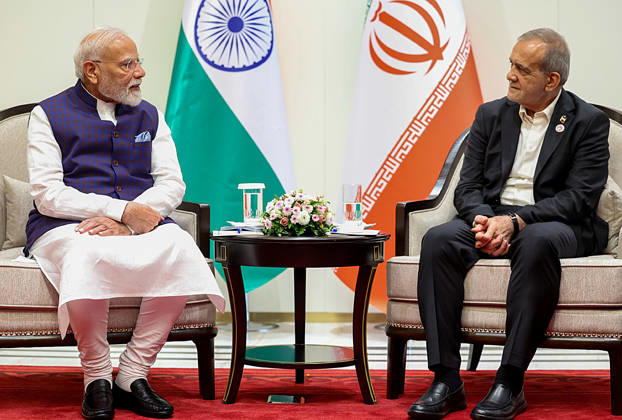 Indian Prime Minister Modi Meets Iranian President Pezeshkian on sidelines of SCO Summit BISHKEK, KYRGYZSTAN - AUGUST 31: (----EDITORIAL USE ONLY MANDATORY CREDIT - PRESS INFORMATION BUREAU OF INDIA HANDOUT - NO MARKETING NO ADVERTISING CAMPAIGNS - DISTRIBUTED AS A SERVICE TO CLIENTS----) Indian Prime Minister Narendra Modi (L) holds a bilateral meeting with Iranian President Masoud Pezeshkian (R) on the sidelines of the Shanghai Cooperation Organization (SCO) Summit in Bishkek, Kyrgyzstan, on August 31, 2026. Press Information Bureau (PIB) Anadolu Bishkek Kyrgyzstan. Editorial use only. Please get in touch for any other usage.  Copyright: x2026xAnadoluxPressxInformationxBureaux(PIB)x