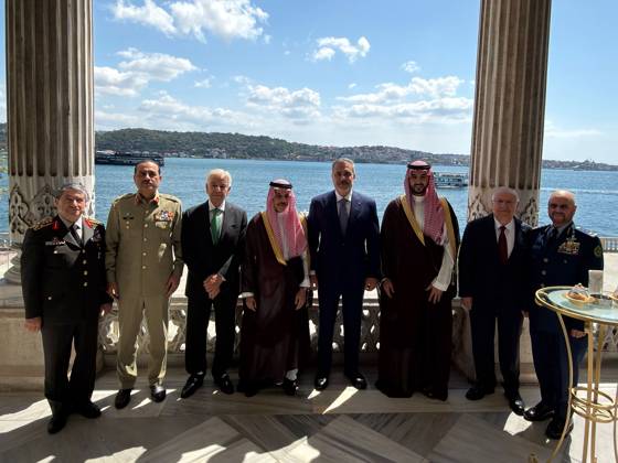 First committee meeting of Mecca Joint Defense Agreement begins in Istanbul ISTANBUL, TURKIYE - AUGUST 31: (----EDITORIAL USE ONLY MANDATORY CREDIT - TURKISH FOREIGN MINISTRY HANDOUT - NO MARKETING NO ADVERTISING CAMPAIGNS - DISTRIBUTED AS A SERVICE TO CLIENTS----) Turkish Foreign Minister Hakan Fidan (4th R), Turkish Defense Minister Yasar Guler (2nd R) and Chief of General Staff Gen. Selcuk Bayraktaroglu (R), along with Pakistani Foreign Minister Muhammad Ishaq Dar, Federal Defense Minister Khawaja Muhammad Asif (3rd L) and Chief of Army Staff Field Marshal Asim Munir (2nd L), and Saudi Foreign Minister Faisal bin Farhan (4th L), Defense Minister Khalid bin Salman (3rd R) and Chief of General Staff Gen. Fayyadh bin Hamed Al-Ruwaili (R  Copyright: x2026xAnadoluxTurkishxForeignxMinistryx xHandoutx
