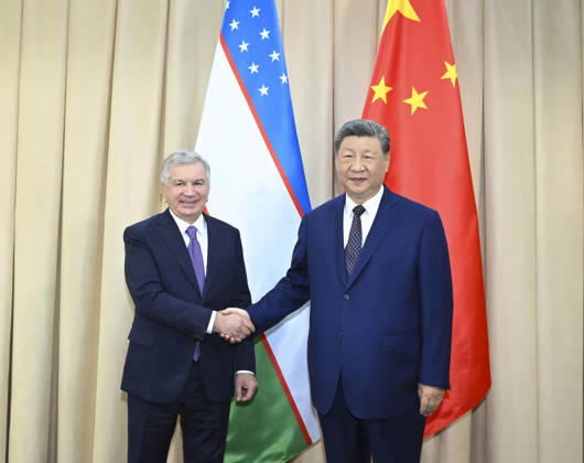 (260831) -- BISHKEK, Aug. 31, 2026 -- Chinese President Xi Jinping meets with Uzbek President Shavkat Mirziyoyev on the sidelines of the Shanghai Cooperation Organization Summit 2026 in Bishkek, Kyrgyzstan, Aug. 31, 2026. ) KYRGYZSTAN-BISHKEK-CHINA-XI JINPING-UZBEK PRESIDENT-MEETING LixXiang 