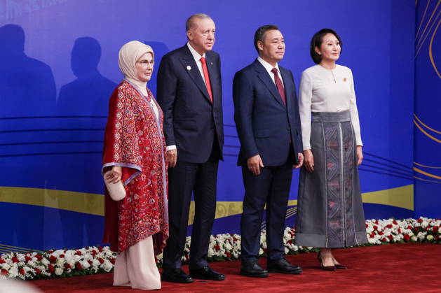 KYRGYZSTAN, BISHKEK - AUGUST 31, 2026: Emine Erdogan, her husband Recep Tayyip Ergodan, President of Turkey, Sadyr Japarov, President of Kyrgyzstan, and his wife Aigul (L-R) pose during a ceremony to open the 2026 World Nomad Games at Bishkek Arena Bishkek Kyrgyzstan  - ZUMAt113 20260831_zaa_t113_350 Copyright: xVyacheslavxProkofyevx