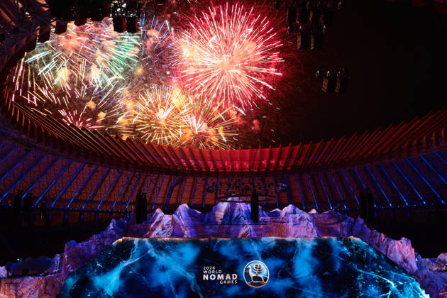 KYRGYZSTAN, BISHKEK - AUGUST 31, 2026: Fireworks go off during a ceremony to open the 2026 World Nomad Games at Bishkek Arena Bishkek Kyrgyzstan  - ZUMAt113 20260831_zaa_t113_419 Copyright: xKirillxKukhmarx