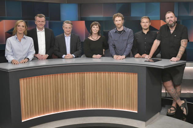 Carolin Matzko, Luca Piwodda, Nikolaus Blome, Hedwig Richter, Louis Klamroth, Paul Burkhardt, and Jan Gorkow on the ARD talk show *hart aber fair* at the Adlershof Studio in Berlin, August 31, 2026 Foto:xM.xBehrensx xFuturexImagex hart_fair3108_6805