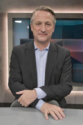 On the ARD talk show *Hart aber fair* at the Adlershof Studio in Berlin, August 31, 2026 Foto:xM.xBehrensx xFuturexImagex hart_fair3108_6806
