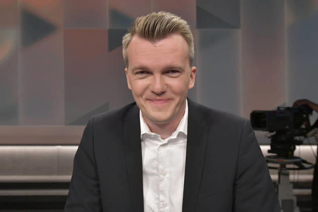 Luca Piwodda on the ARD talk show *Hart aber fair* at the Adlershof Studio in Berlin, August 31, 2026 Foto:xM.xBehrensx xFuturexImagex hart_fair3108_6834
