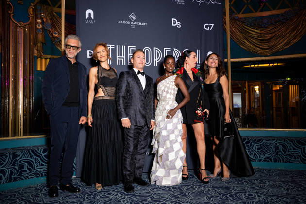 Vincent Cassel, Linda Gennari, Valentino Buzza, Mariam Battistelli, Rossy de Palma, Caterina Murino at the premiere of the film *The Opera* at the Folies Bergère in Paris on August 31, 2026. Pierre Perusseau, Bestimage. Premiere of the film *The Opera* at the Folies Bergère in Paris on August 31, 2026. Paris, France  Copyright: xPierrexPerusseaux xBestimagexPierrexPerusseaux xBestimagex