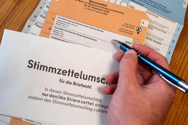 Absentee voting materials, including a ballot and a ballot envelope, for the Berlin House of Representatives election on September 20, 2026 Absentee voting materials S-P202609011163.jpg