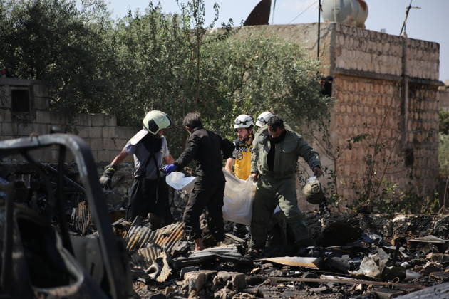 Explosion in Syria’s Idlib kills 5 IDLIB, SYRIA - SEPTEMBER 01: The bodies of the Syrians killed in the explosion are removed from the area in Idlib province, Syria, on September 01, 2026. The explosion heavily damages nearby buildings and vehicles after an ammunition-laden vehicle explodes, killing five people and injuring 10 others, according to initial reports. Kasim Yusuf Anadolu Idlib Suriye. Editorial use only. Please get in touch for any other usage.  Copyright: x2026xAnadoluxKasimxYusufx