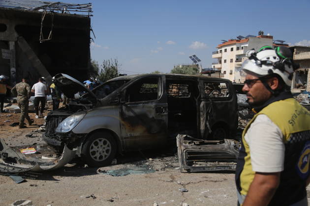 Explosion in Syria’s Idlib kills 5 IDLIB, SYRIA - SEPTEMBER 01: The explosion heavily damages nearby buildings and vehicles after an ammunition-laden vehicle explodes in Syria’s northwestern Idlib province, killing five people and injuring 10 others, according to initial reports, on September 01, 2026. Kasim Yusuf Anadolu Idlib Suriye. Editorial use only. Please get in touch for any other usage.  Copyright: x2026xAnadoluxKasimxYusufx