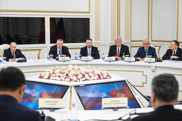 KYRGYZSTAN, BISHKEK - SEPTEMBER 1, 2026: Russia s President Vladimir Putin, Russia s Deputy Prime MInister Alexei Overchuk, Russia s Deputy Chief of Staff of the Presidential Executive Office Maxim Oreshkin, Russian President Putin s spokesman Dmitry Peskov, Russia s Minister of Energy Sergei Tsivilev and Rosatom CEO Alexei Likhachev (L-R back) are seen during a meeting with Kyrgyzstan s President Japarov (not pictured) at the Ala Archa State Residence on the sidelines of the 2026 Shanghai Cooperation Organisation (SCO) Summit. Kristina Solovyova POOL TASS  96947642