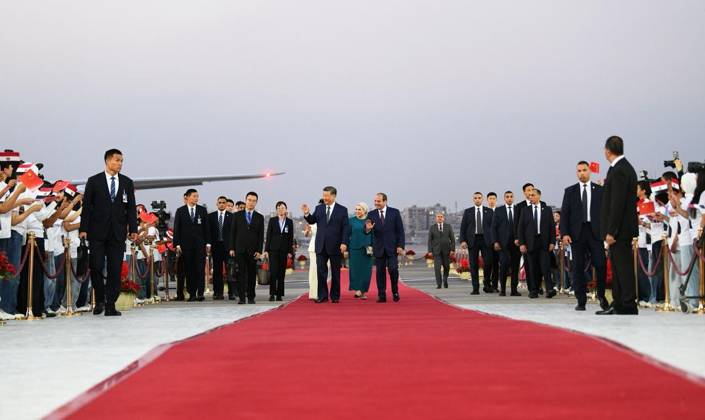 Chinese President Xi arrives in Egypt after 10 years CAIRO, EGYPT - SEPTEMBER 1: (----EDITORIAL USE ONLY - MANDATORY CREDIT - EGYPTIAN PRESIDENCY HANDOUT - NO MARKETING NO ADVERTISING CAMPAIGNS - DISTRIBUTED AS A SERVICE TO CLIENTS----) Egyptian President Abdel Fattah el-Sisi welcomes his Chinese counterpart, President Xi Jinping, at Cairo International Airport in Cairo, Egypt, on September 1, 2026. Xi Jinping arrives in Egypt for an official visit, his first visit to the country in 10 years. Egyptian Presidency Handout Anadolu Cairo Egypt. Editorial use only. Please get in touch for any other usage.  Copyright: x2026xAnadoluxEgyptianxPresidencyx xHandoutx