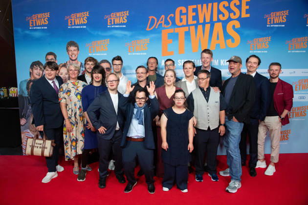 The actors and film crew, in no particular order: Max von der GROEBEN, actor Florian LUKAS, actor Jasmin SCHWIERS, actress Lorenzo GERMENO, actor Frangiskos KAKOULAKIS, actor Antonia
