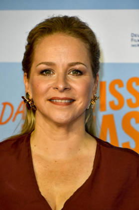 ABB GEWISSEETWAS: Jasmin Schwiers makes a guest appearance on the red carpet at the NRW Kino film premiere of *Das gewisse Etwas* at the Cinedom movie theater on September 1, 2026, in Cologne, North Rhine-Westphalia, Germany