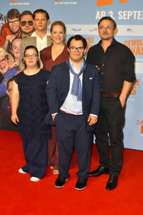 ABB DAS GEWISSE ETWAS Jasmin Schwiers, Florian Lukas, Max von der Groeben, Antonia Riet, Frangiskos Kakoulakis appeared on the red carpet at the NRW Kino premiere of *Das gewisse Etwas* at the Cinedom theater on September 1, 2026, in Cologne, North Rhine-Westphalia, Germany