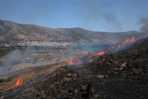 Wildfire near Karystos on Greece s Evia Island EVIA, GREECE - SEPTEMBER 2: A wildfire burns near Karystos on the island of Evia, Greece, on September 2, 2026 Costas Baltas Anadolu Evia Greece. Editorial use only. Please get in touch for any other usage.  Copyright: x2026xAnadoluxCostasxBaltasx
