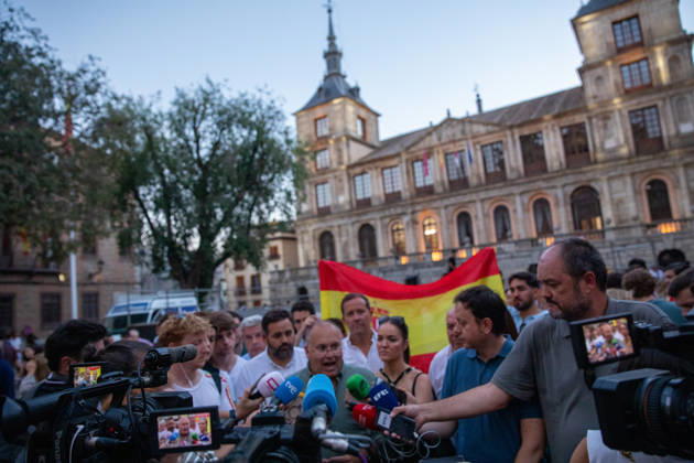 Toledo Holds Rally in Support of the People of Ceuta: Miguel Tellado, secretary general of the PP, speaks to the media during a rally in solidarity with Ceuta on September 2, 2026, in Toledo, Castilla-La Mancha, Spain. Coinciding with Ceuta Day, more than 260 Spanish municipalities have been called upon to show their support for the people of Ceuta in the face of the migration crisis caused by the arrival of more than 70,000 migrants across the border with Morocco. The demonstrations are part of the For Ceuta initiative, backed by the Spanish Federation of Municipalities and Provinces (FEMP). SEPTEMBER 2, 2026 CEUTA DAY PROTEST RALLY MIGRANTS IMMIGRANTS FEMP SUPPORT SOLIDARITY MIGRATION CRISIS CRISIS HUMANITARIAN Juanma Jimé Toledo Casti  Copyright: xJuanmaxJimÃ nezx 7745272
