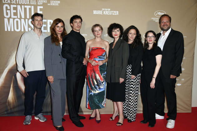 Guest, Janine Jackowski, Laurence Rupp, Jella Haase, Marie Kreutzer, Guest, Myrna Wolff, and Alexander Glehr at the premiere of *Gentle Monster* at the Delphi Filmpalast in Berlin, September 2, 2026 Foto:xN.xKubelkax xFuturexImagex monster_6910