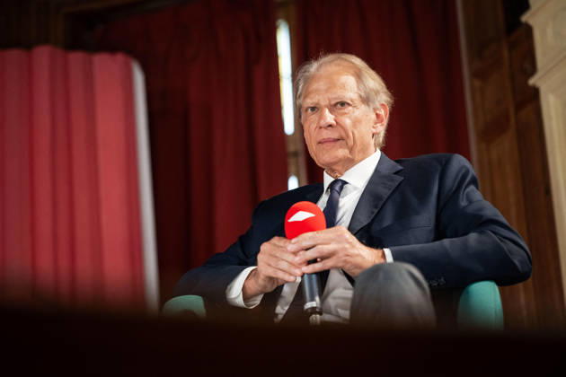 Debate between Ruffin and De Villepin organized by Liberation – Paris AJ Former French Prime Minister and founder of the party La France Humaniste Dominique de Villepin during a debate organized by the French daily newspaper « Liberation » in partnership with the rolling news channel BFM TV held at the Climate Academy (Academie du climat, l’academie du climat) in Paris, France, on September 2, 2026, in the context of the 2027 presidential election. Photo by Alexis Jumeau ABACAPRESS.COM Paris France  Copyright: xJumeauxAlexis ABACAx