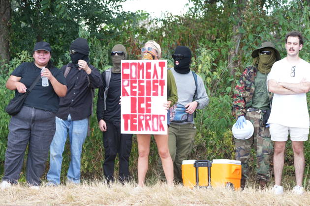 September 2, 2026, Mason, Tennessee, USA: Community members protest outside Mason ICE detention facility, CoreCivic, in Mason, Tennessee September 2, 2026. The Department of Homeland Security confirmed ICE agents arrested 121 individuals at a bar Sat. Aug. 29, 2026. Many were released after providing legal documentation. Mason USA - ZUMAf103 20260902_zaf_f103_006 Copyright: xKarenxFochtx