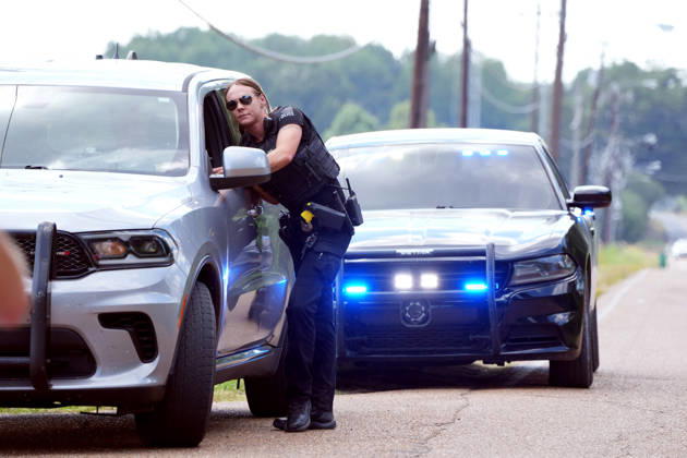 September 2, 2026, Mason, Tennessee, USA: Police maintain traffic as community members protest outside Mason ICE detention facility, CoreCivic, in Mason, Tennessee September 2, 2026. The Department of Homeland Security confirmed ICE agents arrested 121 individuals at a bar Sat. Aug. 29, 2026. Many were released after providing legal documentation. Mason USA - ZUMAf103 20260902_zaf_f103_011 Copyright: xKarenxFochtx