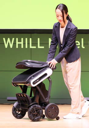 September 3, 2026, Tokyo, Japan - Japanese personal mobility company Whill unveils the new lighweight folding electric wheelchair Whill Model C Lite in Tokyo on Thursday, September 3, 2026. The new mobility weighing 18.6kg body with carbon fiver reinforced plastics parts has omni-directional wheels for front wheels and high performance battery to drive 38.5km of distance. (photo by Yoshio Tsunoda AFLO)  aflo_344739876