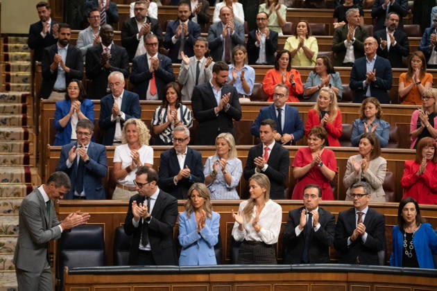 Sánchez Appears Before Congress to Report on the Government’s Response to the Migration Crisis in Ceuta PSOE President Pedro Sánchez is applauded by the PSOE caucus after his remarks during a plenary session in the Congress of Deputies on September 3, 2026, in Madrid, Spain. Sánchez is appearing this Thursday before the full Congress to report on the government’s handling of the events that have taken place in Ceuta since July 30 and on the current situation in the autonomous city. SEPTEMBER 3, 2026 Fernando Sá Madrid, Madrid, Spain  Copyright: xFernandoxSanchezx 7746019