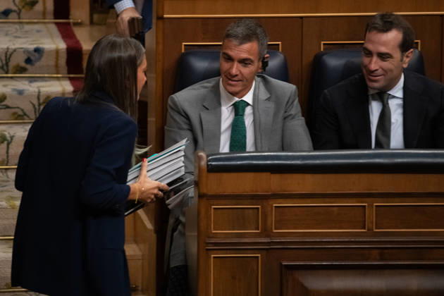 Sánchez Appears Before Congress to Report on the Government’s Response to the Migration Crisis in Ceuta I D The spokesperson for Junts in Congress, Miriam Nogueras, Prime Minister Pedro Sánchez, and First Vice President and Minister of Economy, Trade, and Business Carlos Cuerpo during a plenary session in the Congress of Deputies on September 3, 2026, in Madrid, Spain. Sánchez is appearing this Thursday before the full Congress to report on the government’s handling of the events that have taken place in Ceuta since July 30 and on the current situation in the autonomous city. SEPTEMBER 3, 2026 Fernando Sá Madrid, Madrid, Spain  Copyright: xFernandoxSanchezx 7746228