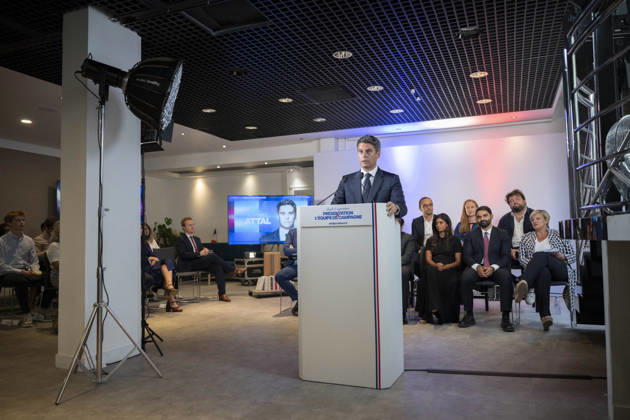 Gabriel Attal Present His Campaign Team - Paris General Secretary of French centrist party Renaissance and upcoming presidential election candidate Gabriel Attal during a press conference to present his campaign team (back) at the Renaissance headquarters in Paris on September 3, 2026. Photo by Eliot Blondet ABACAPRESS.COM Paris France France  Copyright: xBlondetxEliot ABACAx