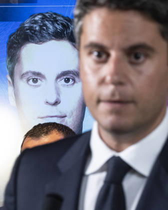Gabriel Attal Present His Campaign Team - Paris General Secretary of French centrist party Renaissance and upcoming presidential election candidate Gabriel Attal during a press conference to present his campaign team (back) at the Renaissance headquarters in Paris on September 3, 2026. Photo by Eliot Blondet ABACAPRESS.COM Paris France France  Copyright: xBlondetxEliot ABACAx
