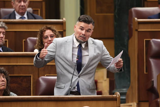 Sánchez Appears Before Congress to Report on the Government’s Response to the Migration Crisis in Ceuta ERC Spokesperson in Congress, Gabriel Rufián, speaks during a plenary session in the Congress of Deputies on September 3, 2026, in Madrid, Spain. Sánchez is appearing before the full Congress this Thursday to report on the government’s handling of the events that have taken place in Ceuta since July 30 and on the current situation in the autonomous city. SEPTEMBER 3, 2026 Madrid, Spain  Copyright: xEduardoxParrax 7746776