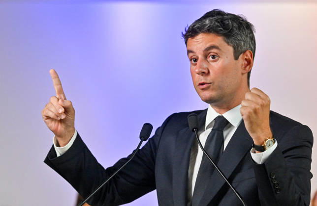 Gabriel Attal, secretary general of the Renaissance party and candidate in the upcoming presidential election, speaks at a press conference to introduce his campaign team at the Renaissance headquarters in Paris, France, on September 3, 2026. Christian Liewig Bestimage General Secretary of the French centrist party Renaissance and upcoming presidential election candidate Gabriel Attal during a press conference to present his campaign team at the Renaissance headquarters in Paris, France, on September 3, 2026. Paris, France  Copyright: xChristianxLiewigx xBestimagexChristianxLiewigx xBestimagex