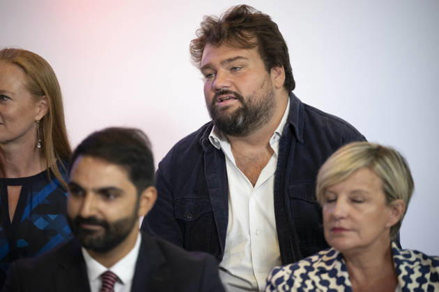 Gabriel Attal Present His Campaign Team - Paris Maxime Cordier during a press conference to present his campaign team (back) at the Renaissance headquarters in Paris on September 3, 2026. Photo by Eliot Blondet ABACAPRESS.COM Paris France France  Copyright: xBlondetxEliot ABACAx
