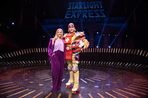 Singer Beatrice EGLI and singer Tom ROWLAND in the costumes of the Glacier Express’s new TICK TACK train, The musical Starlight Express in Bochum features the Swiss Glacier Express TICK TACK as a new train in the show; Starlight Express Theater in Bochum, June 12, 2018
