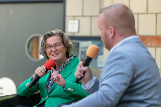 Bornheim Community Forum at the Oase of the Europaschule Bornheim, September 3, 2026. At the Bornheim Community Forum held at the Oase of the Europaschule Bornheim, Ina Scharrenbach, North Rhine-Westphalia State Minister for Home Affairs, Local Government, Construction, and Digitalization, Ina Copyright: xMarcxJohnx