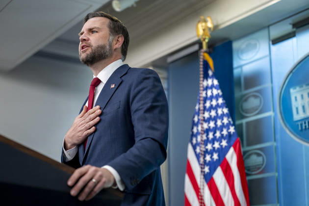 Vice President JD Vance Hosts Press Briefing Vice President JD Vance briefs members of the media in the press room of the White House in Washington DC on Thursday, September 3, 2026. It is the first White House press briefing in 42 days with Vance speaking in place of a press secretary — a position that remains vacant after Karoline Leavitt s recent departure. Photo by Daniel Heuer Pool ABACAPRESS.COM WASHINGTON DC United States  Copyright: xPool ABACAx