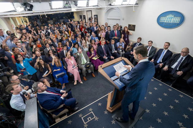 Vice President JD Vance Hosts Press Briefing Vice President JD Vance briefs members of the media in the press room of the White House in Washington DC on Thursday, September 3, 2026. It is the first White House press briefing in 42 days with Vance speaking in place of a press secretary — a position that remains vacant after Karoline Leavitt s recent departure. Photo by Daniel Heuer Pool ABACAPRESS.COM WASHINGTON DC United States  Copyright: xPool ABACAx