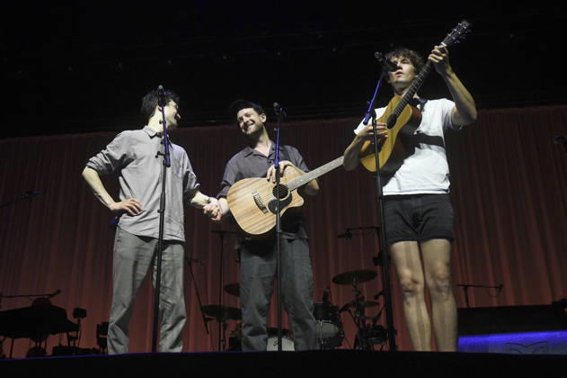 Christopher Annen, Severin Kantereit, and Henning May of AnnenMayKantereit performing live at a concert at the ZAG Arena in Hanover on September 3, 2026 Foto:xN.xHeuselx xFuturexImagex annenmaykantereit_6910