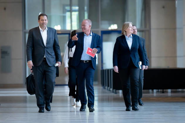 SPD, Bundestag Caucus, Caucus Retreat in Berlin, Reichstag Building, Caucus Retreat, Meeting, SPD, Bundestag Caucus, Press Statement, Caucus Chair, Matthias Miersch, Chair, Lars Klingbeil, Vice Chancellor, Bärbel Bas, Federal Minister, Chair Berlin Berlin GER