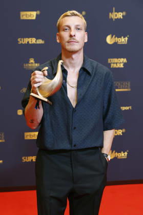Felix Lobrecht at the 32nd Golden Hen Awards ceremony in 2026 at the Leipzig Trade Fair, September 4, 2026 Foto:xR.xStoffelsx xFuturexImagex henne_6643