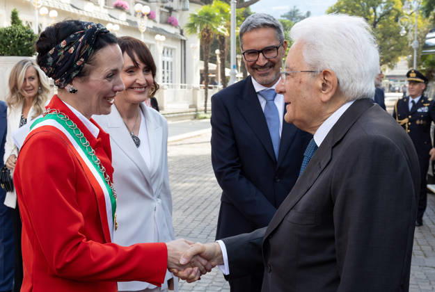 September 5, 2026, Merano, Rome, Italy: The mayor of Merano, Katharina Johanna Zeller, welcomes the President of the Republic Sergio Mattarella to the ceremony on the occasion of the Day of Autonomy , Merano, 05 09 2026 Merano Italy  - ZUMAa289 20260905_zia_a289_010 Copyright: xPaoloxGiandottix xAgfx
