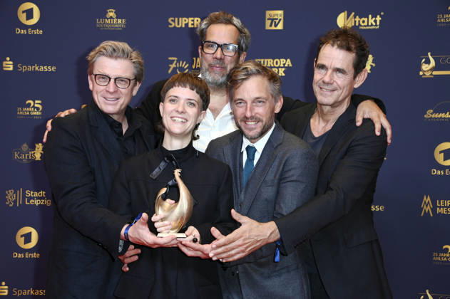Hendrik Handloegten, Liv Lisa Fries, Achim von Borries, Volker Bruch, and Tom Tykwer at the 32nd Golden Hen Awards ceremony in 2026 at the Leipzig Trade Fair, September 4, 2026 Foto:xN.xKubelkax xFuturexImagex henne_6358