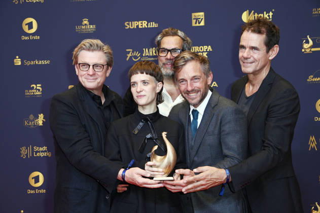 Hendrik Handloegten, Liv Lisa Fries, Achim von Borries, Volker Bruch, and Tom Tykwer at the 32nd Golden Hen Awards ceremony in 2026 at the Leipzig Trade Fair, September 4, 2026 Foto:xN.xKubelkax xFuturexImagex henne_6359