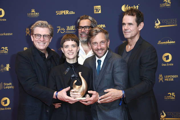 Hendrik Handloegten, Liv Lisa Fries, Achim von Borries, Volker Bruch, and Tom Tykwer at the 32nd Golden Hen Awards in 2026 at the Leipzig Trade Fair, September 4, 2026 Foto:xN.xKubelkax xFuturexImagex henne_6360