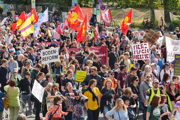 September 5, 2026, Berlin, Germany: Protest against exorbitant rents in front of the Rotes Rathaus
